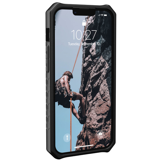 Калъф Urban Armor Gear за iPhone 13 Pro, Monarch, carbon черен